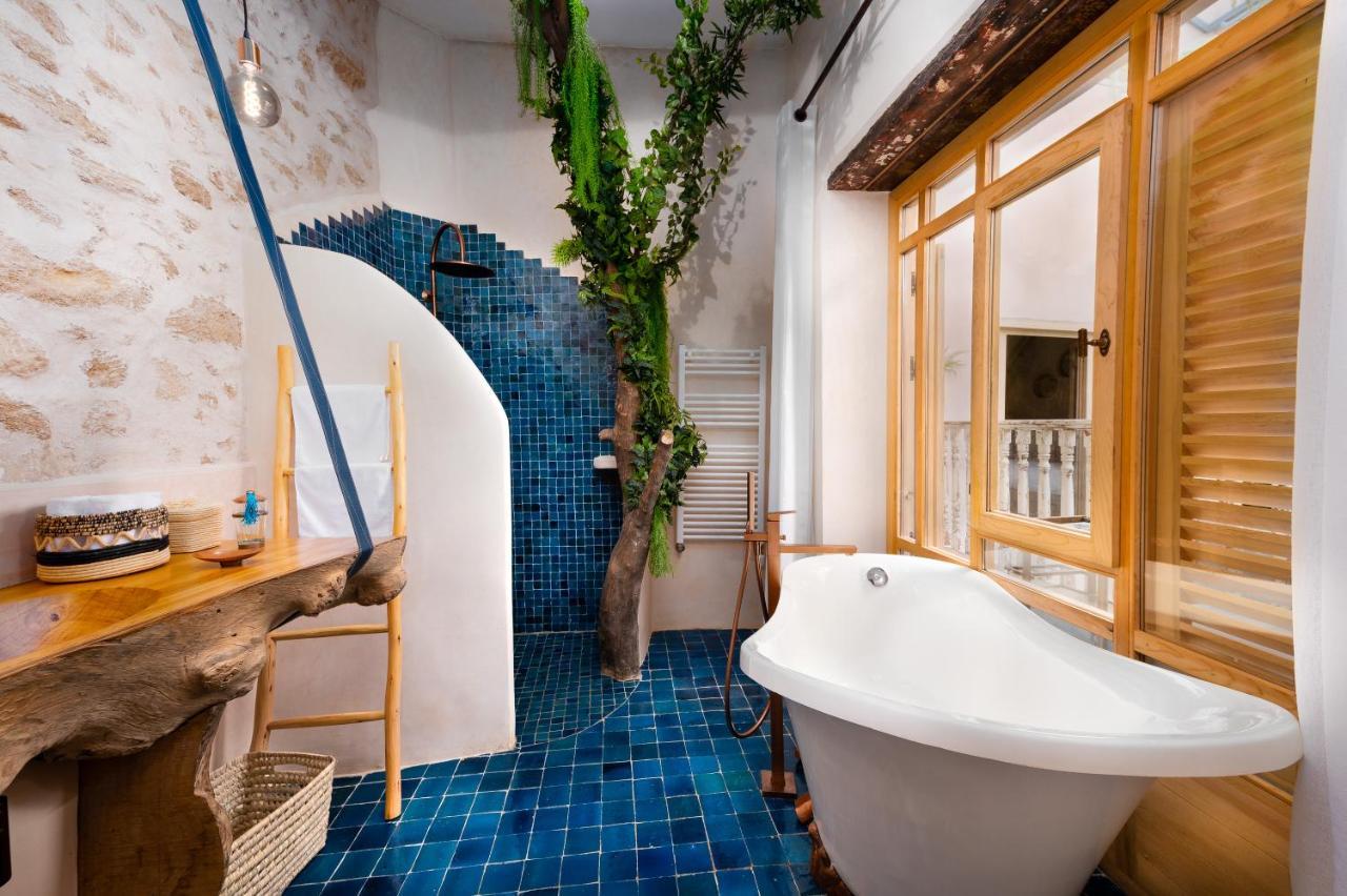 Mama Lova Hotel, Riad, Restaurant & Spa เอสเซาอิรา ภายนอก รูปภาพ