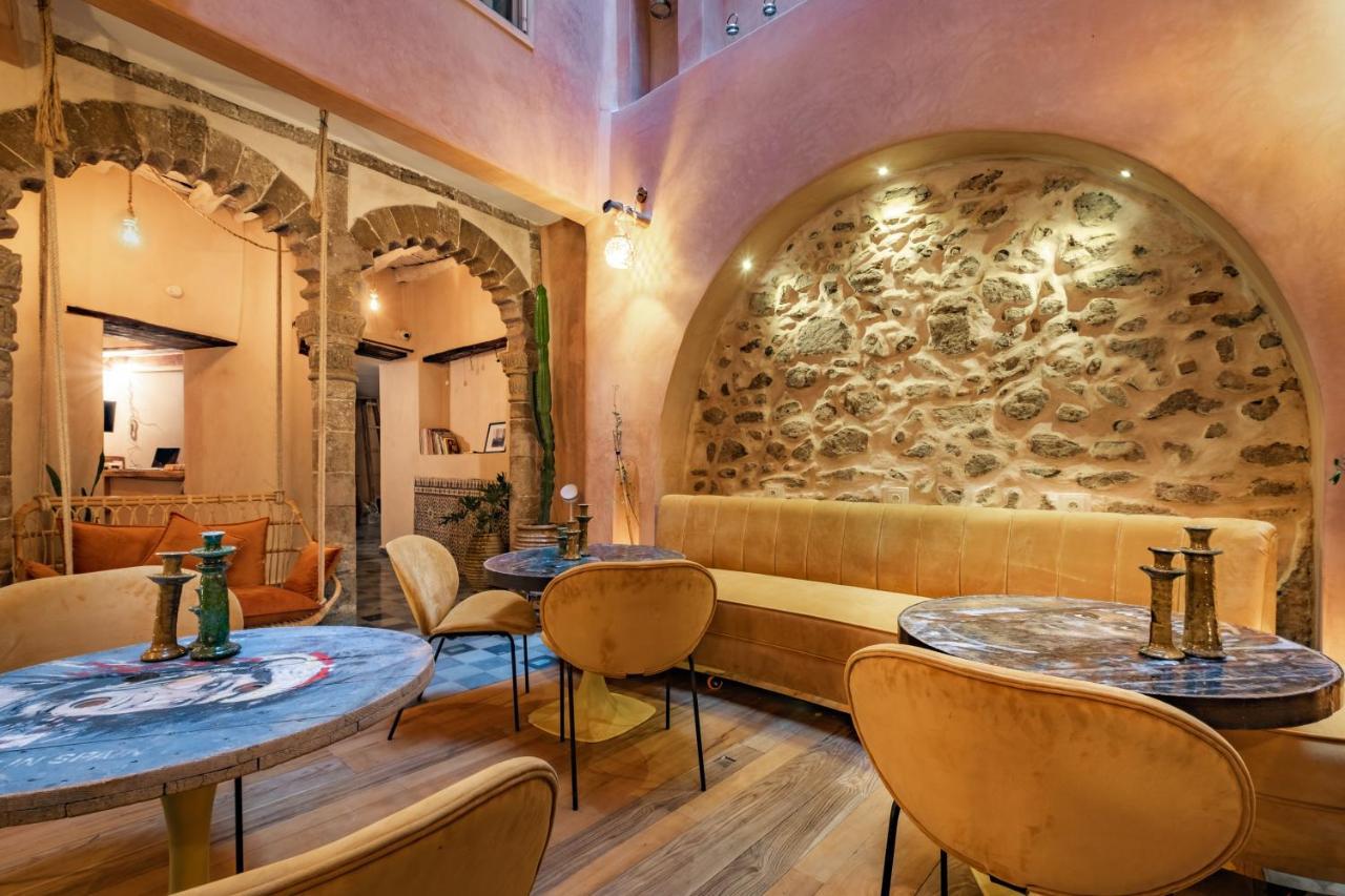 Mama Lova Hotel, Riad, Restaurant & Spa เอสเซาอิรา ภายนอก รูปภาพ