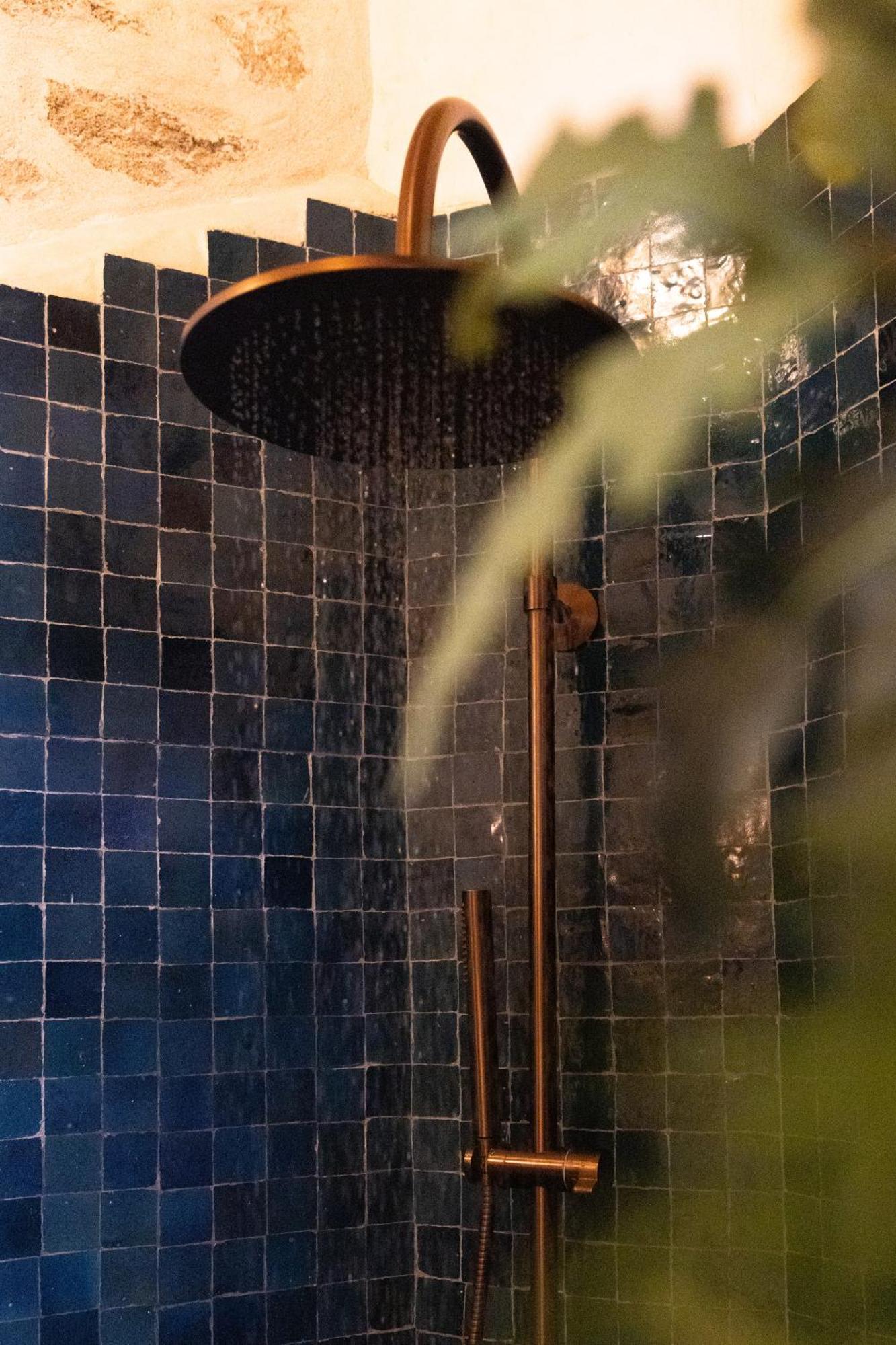 Mama Lova Hotel, Riad, Restaurant & Spa เอสเซาอิรา ภายนอก รูปภาพ
