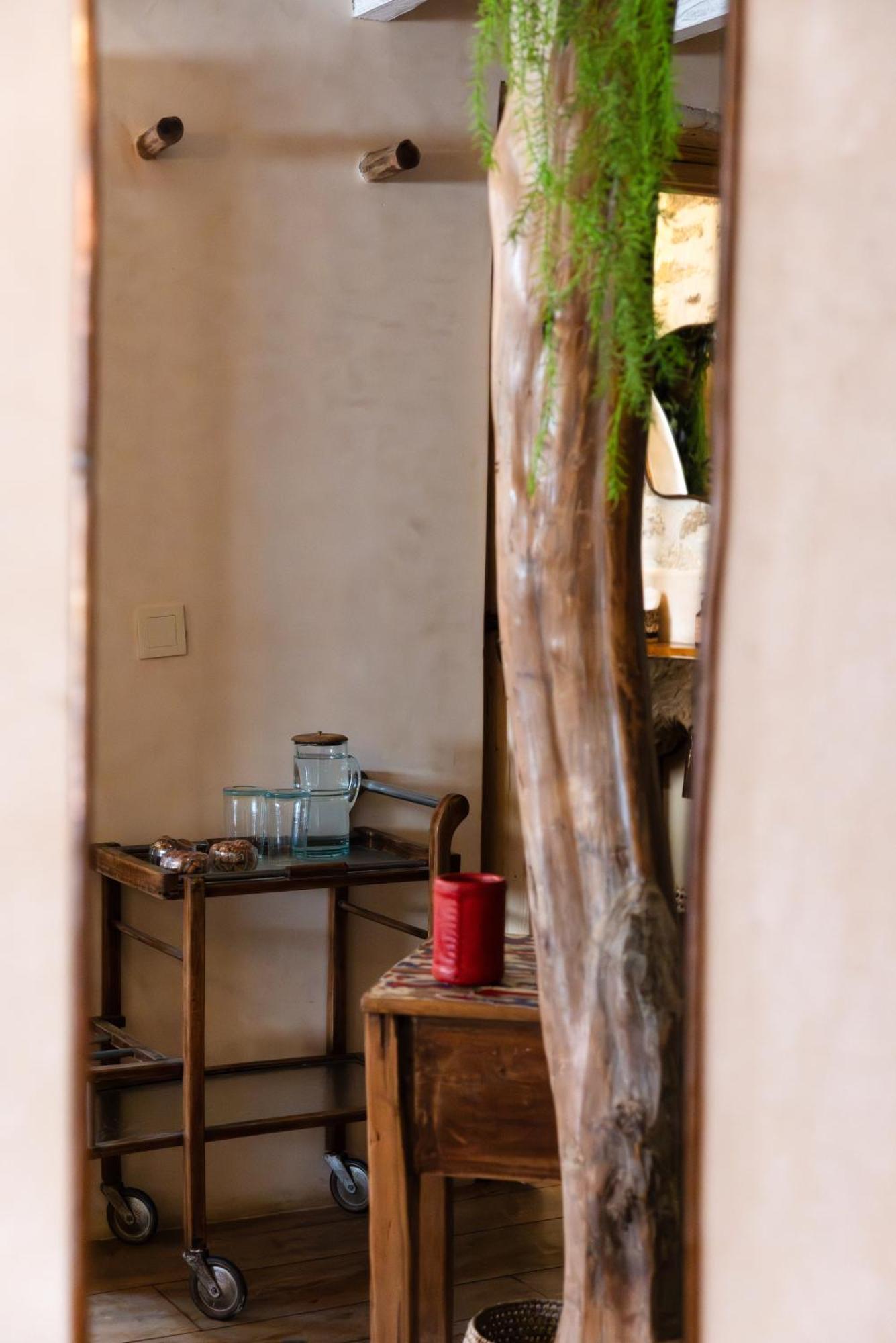 Mama Lova Hotel, Riad, Restaurant & Spa เอสเซาอิรา ภายนอก รูปภาพ